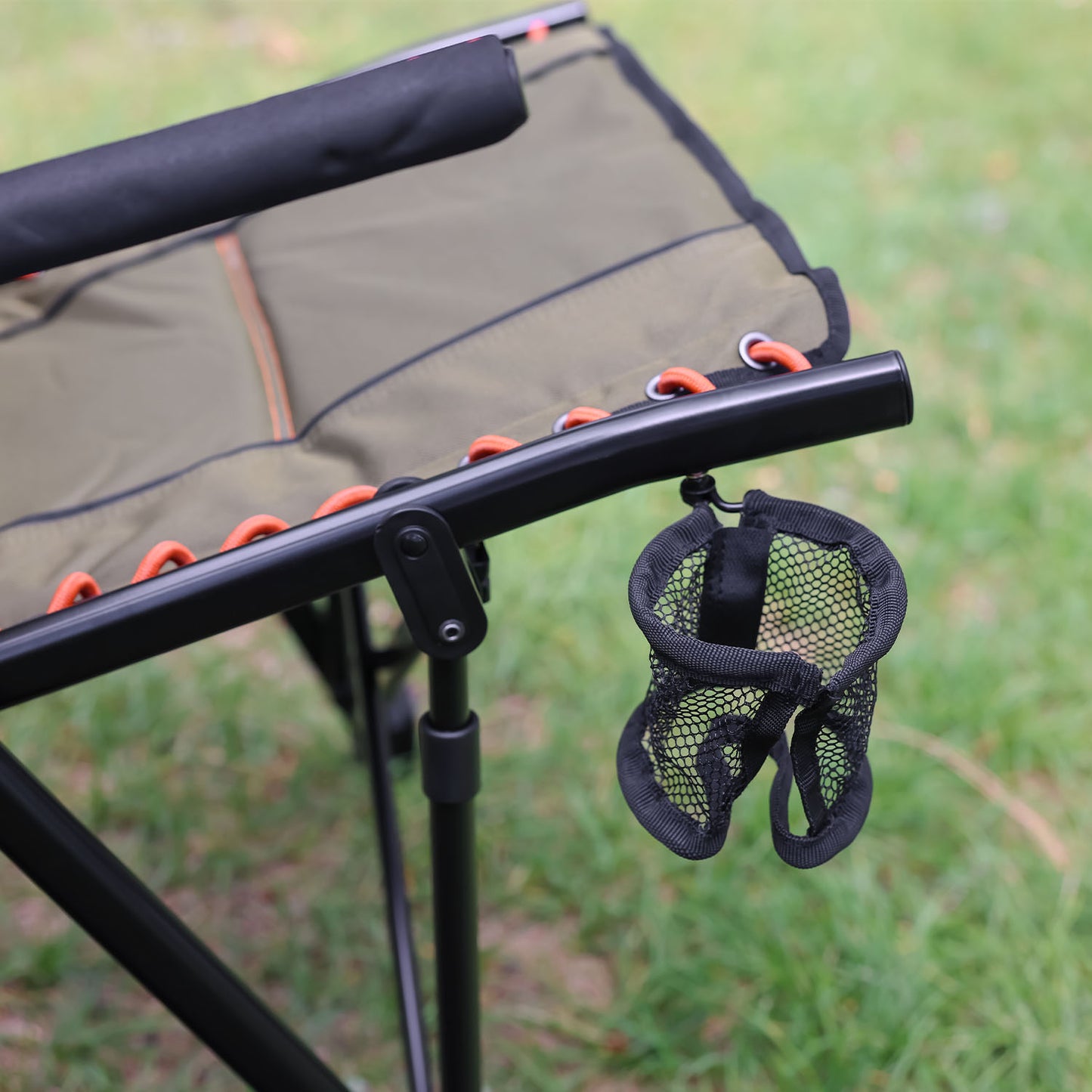 23ZERO Springbak Chair